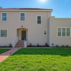 Bay-Area Escape w/ Driveway Parking – Sleeps 8
