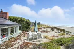 Seadrift Oceanfront - Image 2